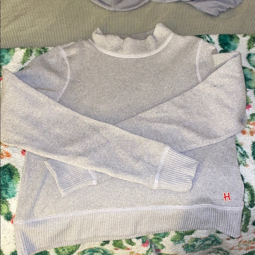 Mockneck fleece sweatshirt
